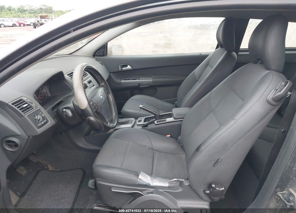 2009 VOLVO C30 VIN: YV1MK672692129667