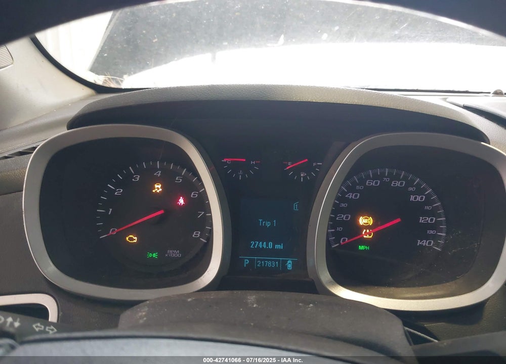 2011 CHEVROLET EQUINOX VIN: 2CNALDEC6B6245185