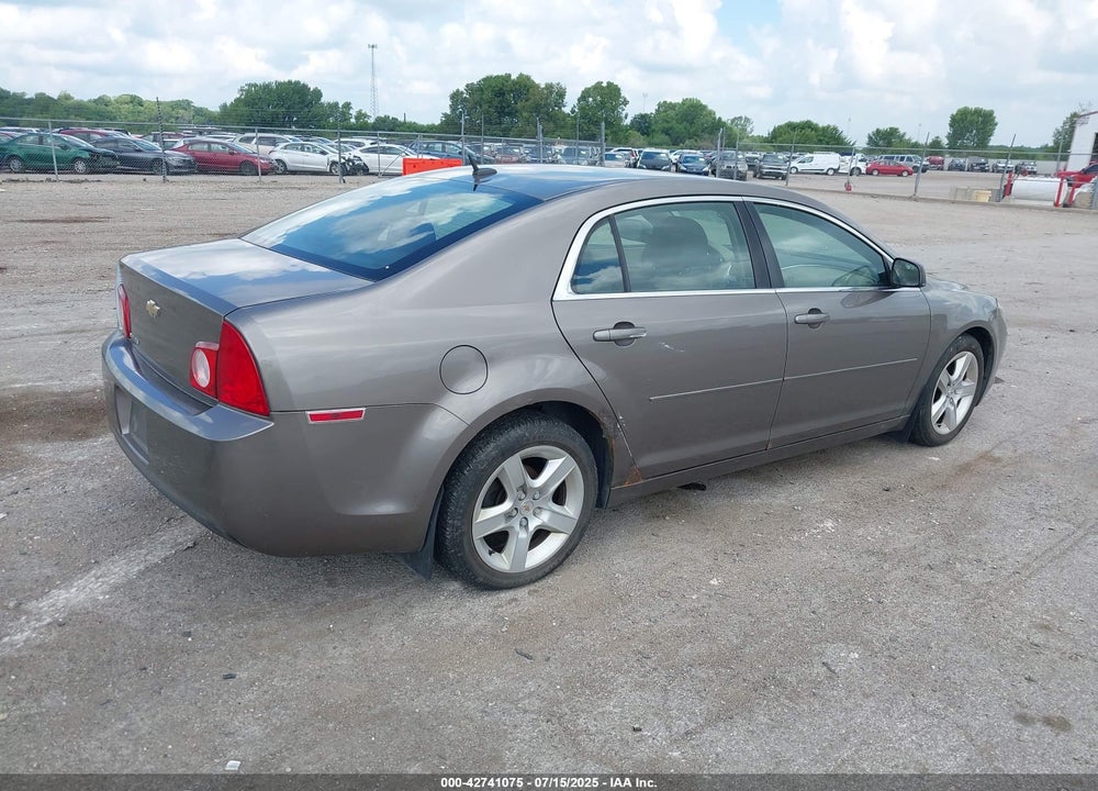2011 CHEVROLET MALIBU LS VIN: 1G1ZB5E17BF192591