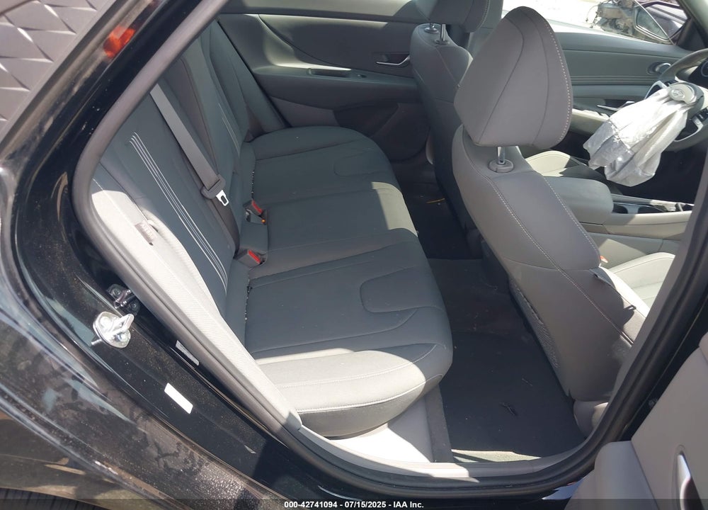 2025 HYUNDAI ELANTRA SEL CONVENIENCE VIN: KMHLS4DG6SU942468