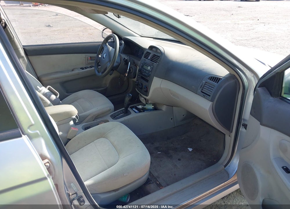 2006 KIA SPECTRA EX/LX/SX VIN: KNAFE121565352197