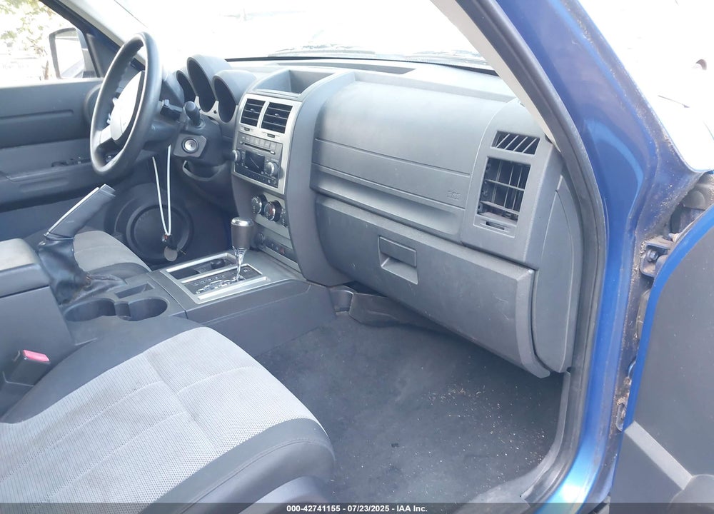 2008 DODGE NITRO VIN: 1D8GU28K18W126673
