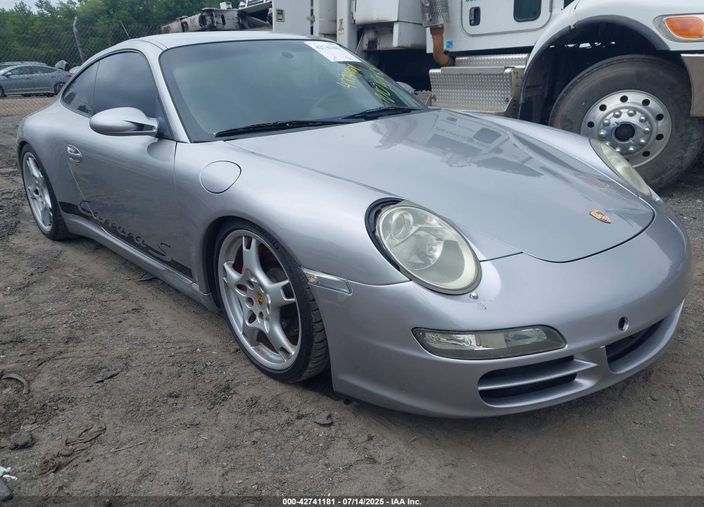 2005 PORSCHE 911 CARRERA S VIN: WP0AB29935S742402