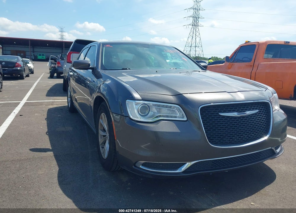 2015 CHRYSLER 300 LIMITED VIN: 2C3CCAAG8FH875972