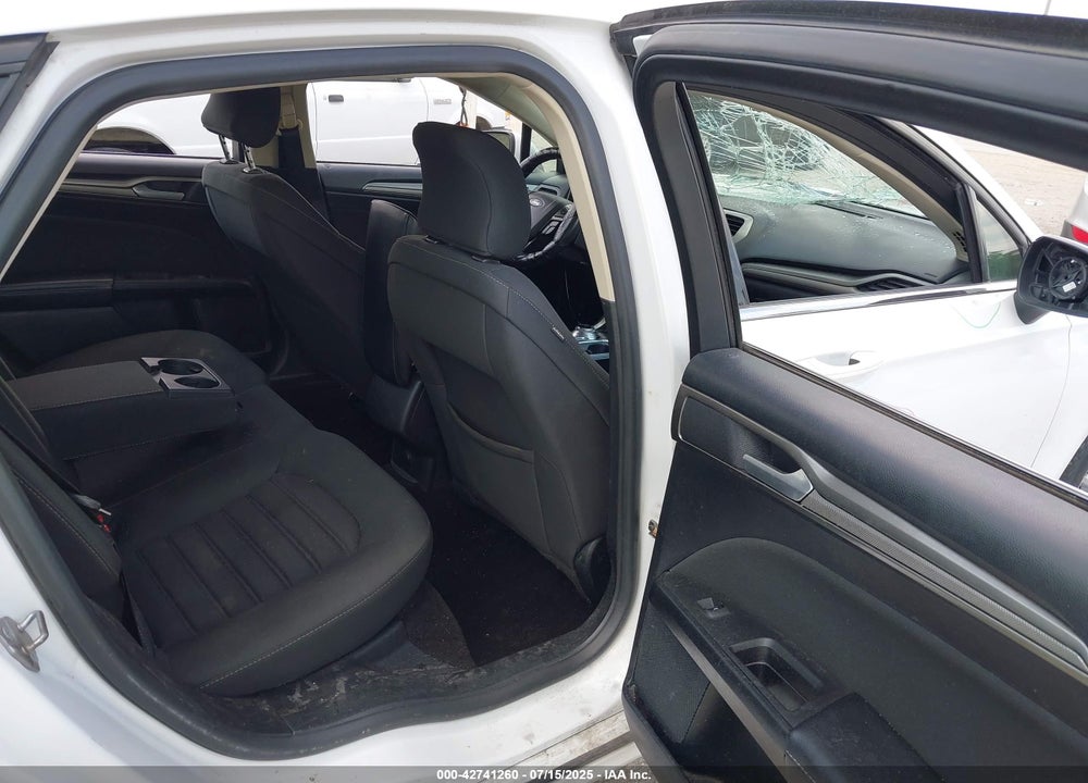 2018 FORD FUSION VIN: 3FA6P0H7XJR190467