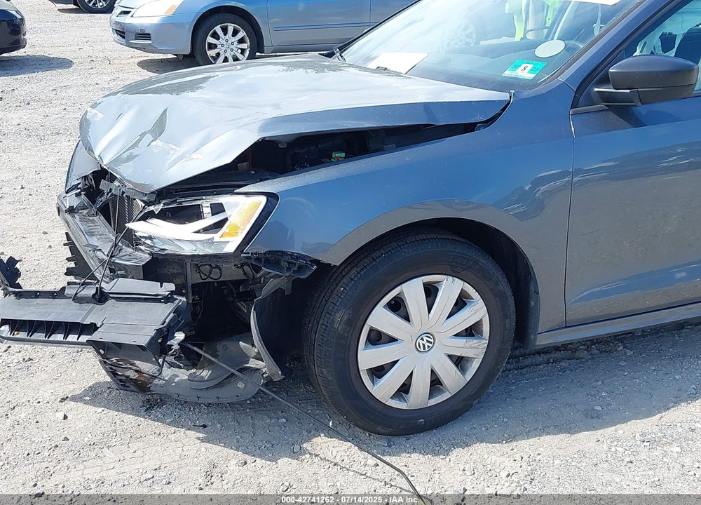 2016 VOLKSWAGEN JETTA VIN: 3VW267AJ7GM270337