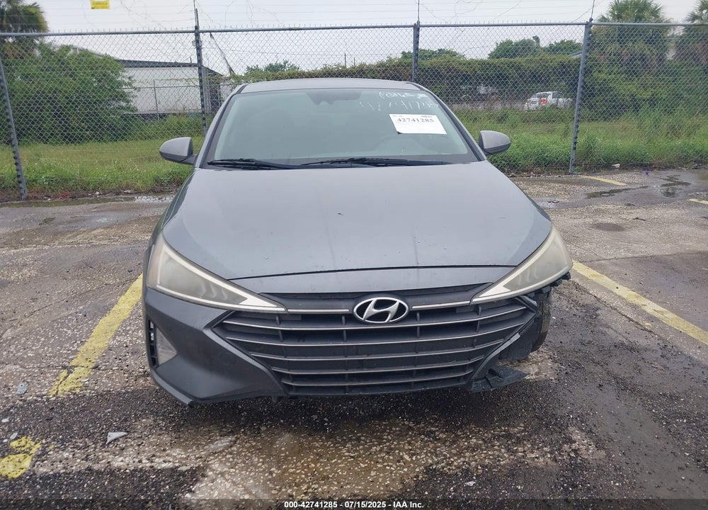 2019 HYUNDAI ELANTRA VIN: KMHD84LF0KU844788