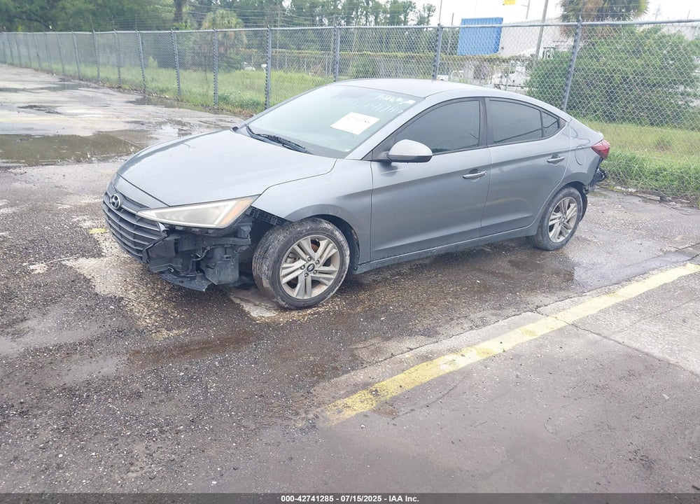 2019 HYUNDAI ELANTRA VIN: KMHD84LF0KU844788