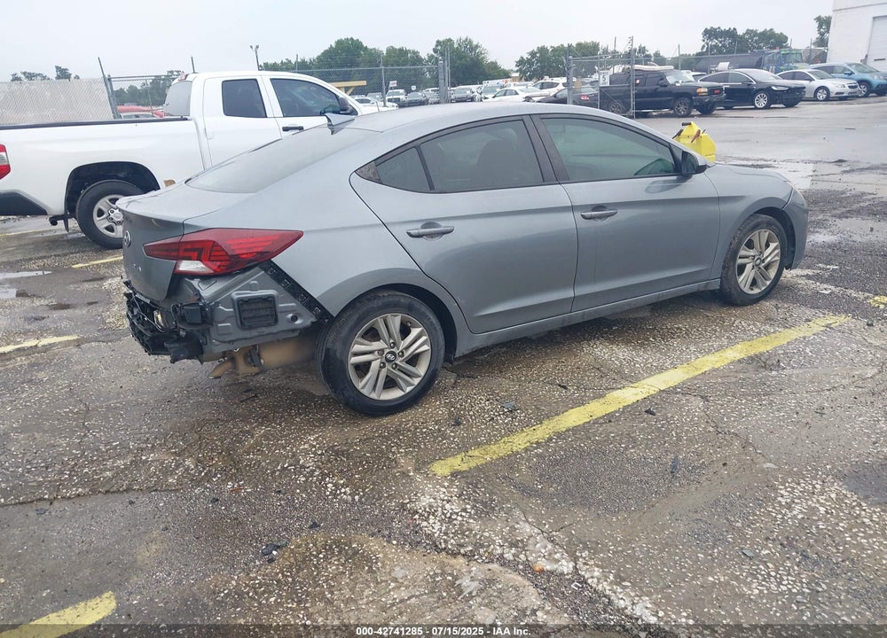 2019 HYUNDAI ELANTRA VIN: KMHD84LF0KU844788