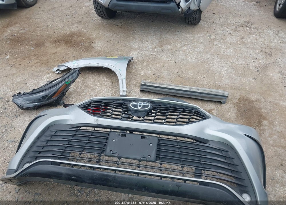 2022 TOYOTA HIGHLANDER XSE VIN: 5TDLZRAH1NS132006