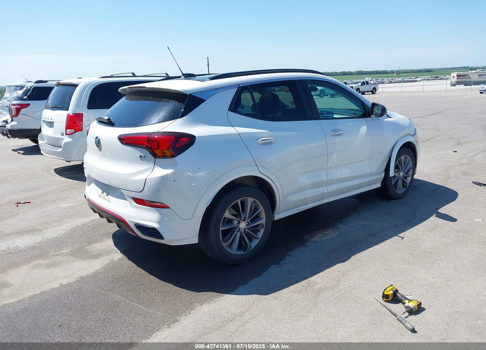 2021 BUICK ENCORE GX VIN: KL4MMESL0MB040092