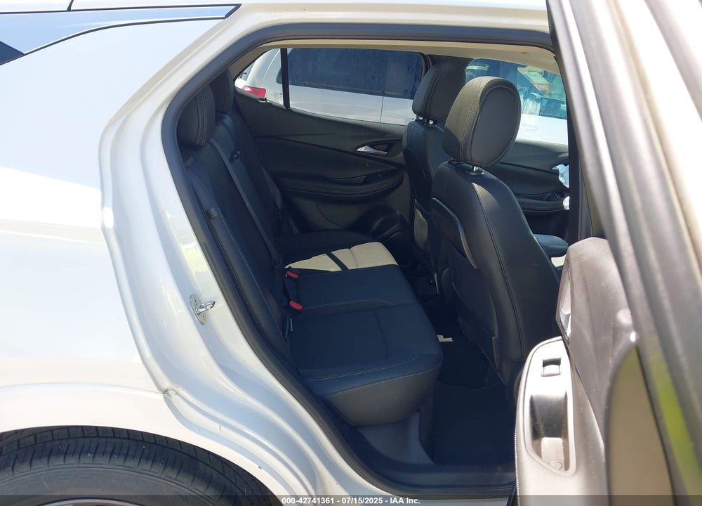 2021 BUICK ENCORE GX VIN: KL4MMESL0MB040092