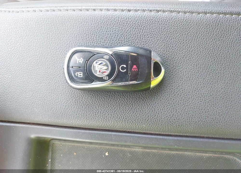 2021 BUICK ENCORE GX VIN: KL4MMESL0MB040092