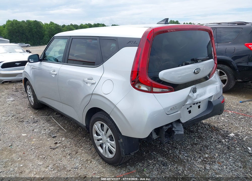 2021 KIA SOUL VIN: KNDJ23AU1M7792710