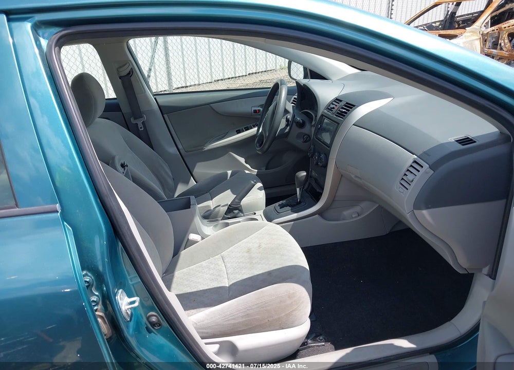 2009 TOYOTA COROLLA VIN: JTDBL40E199073681