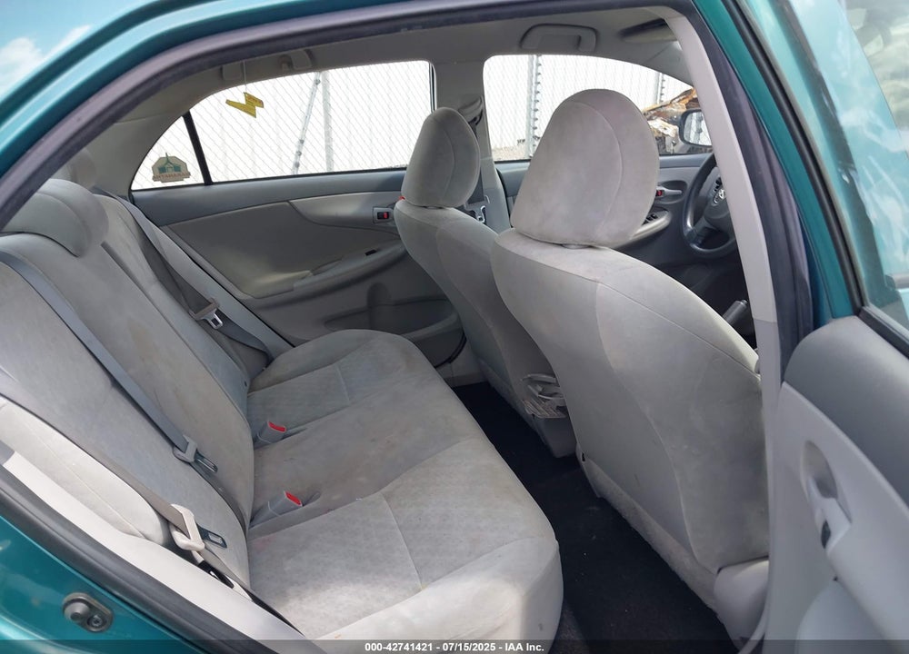 2009 TOYOTA COROLLA VIN: JTDBL40E199073681