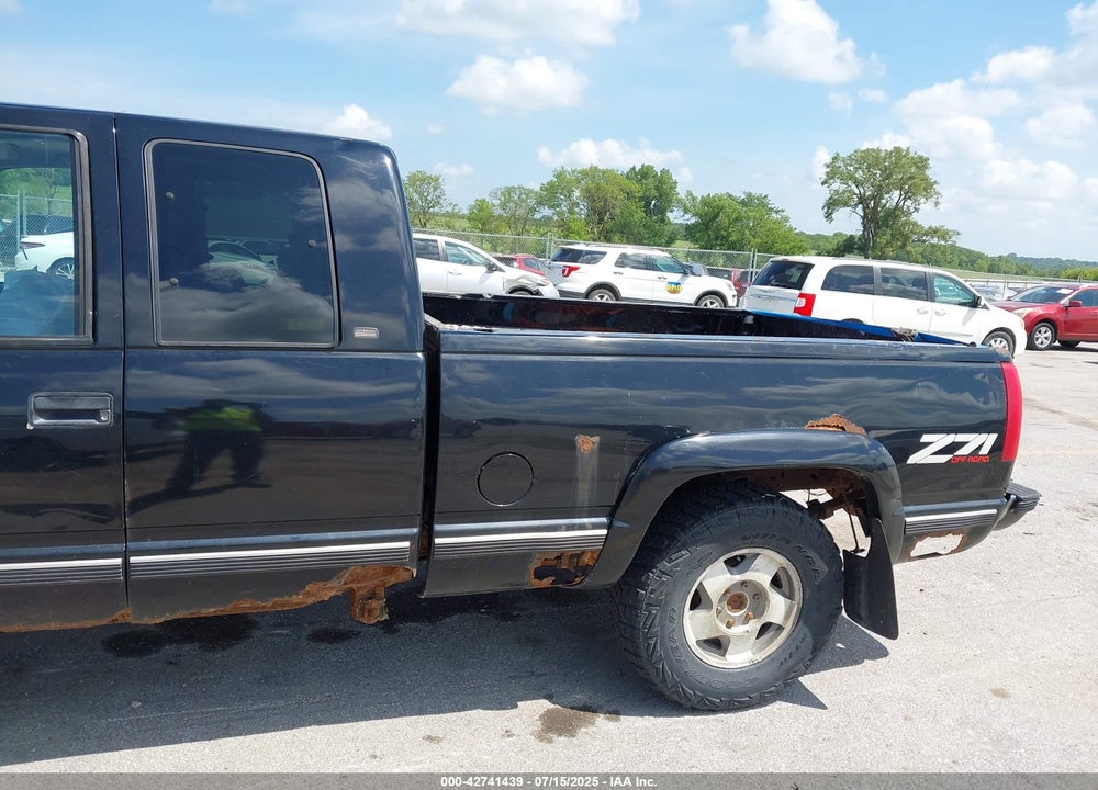 1998 CHEVROLET K1500 FLEETSIDE VIN: 1GCEK19R9WR120505