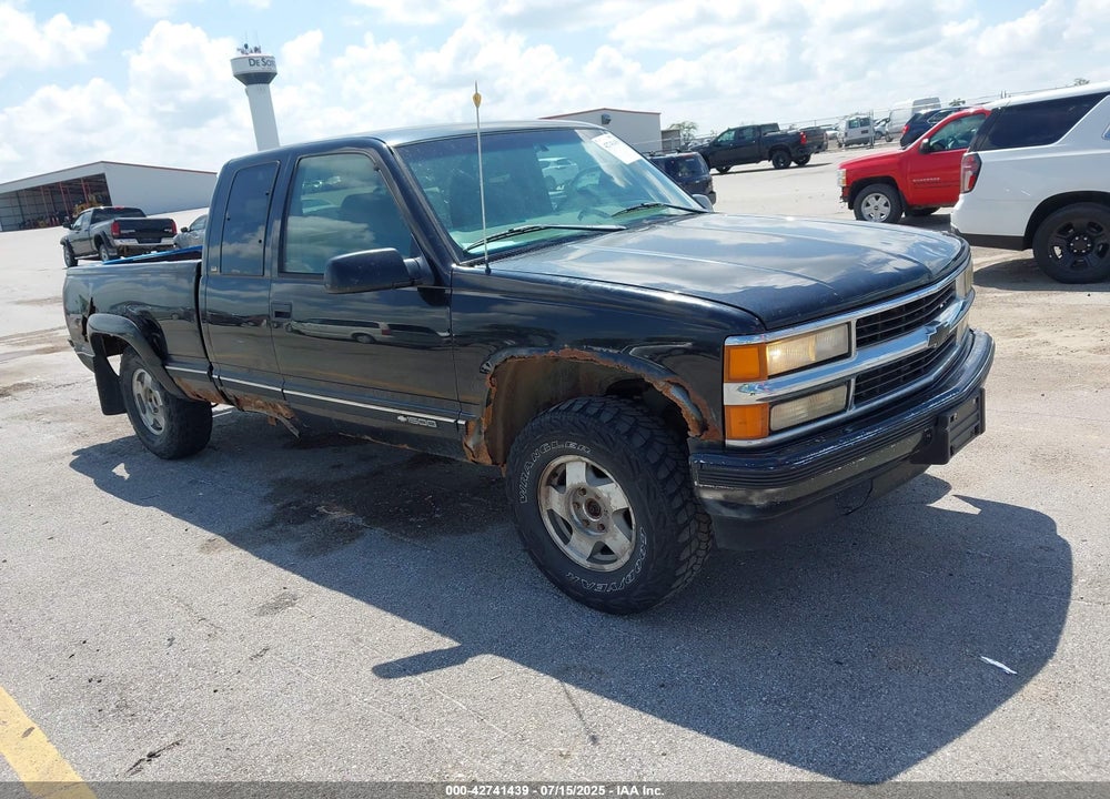 1998 CHEVROLET K1500 FLEETSIDE VIN: 1GCEK19R9WR120505