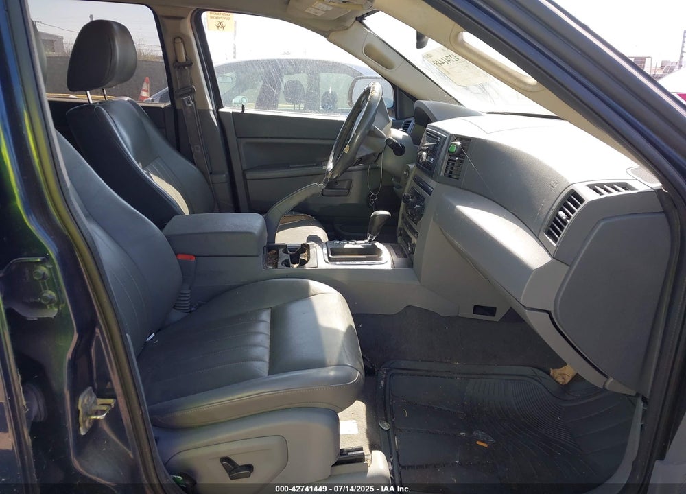2005 JEEP GRAND CHEROKEE LAREDO VIN: 1J4GR48K35C518587