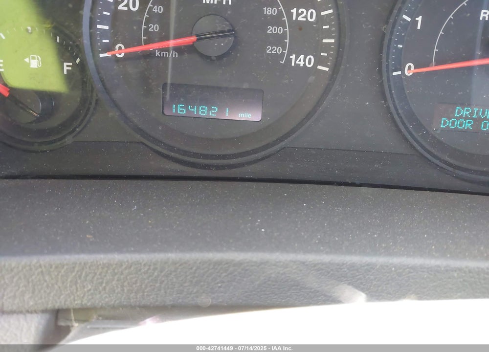 2005 JEEP GRAND CHEROKEE LAREDO VIN: 1J4GR48K35C518587