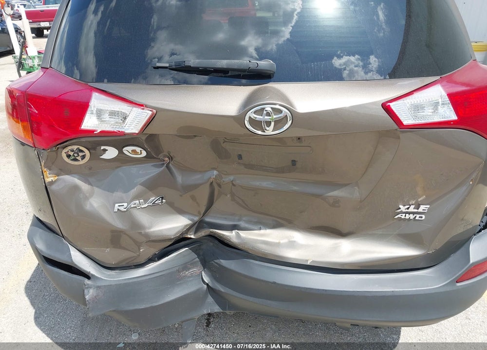 2015 TOYOTA RAV4 VIN: 2T3RFREVXFW258772