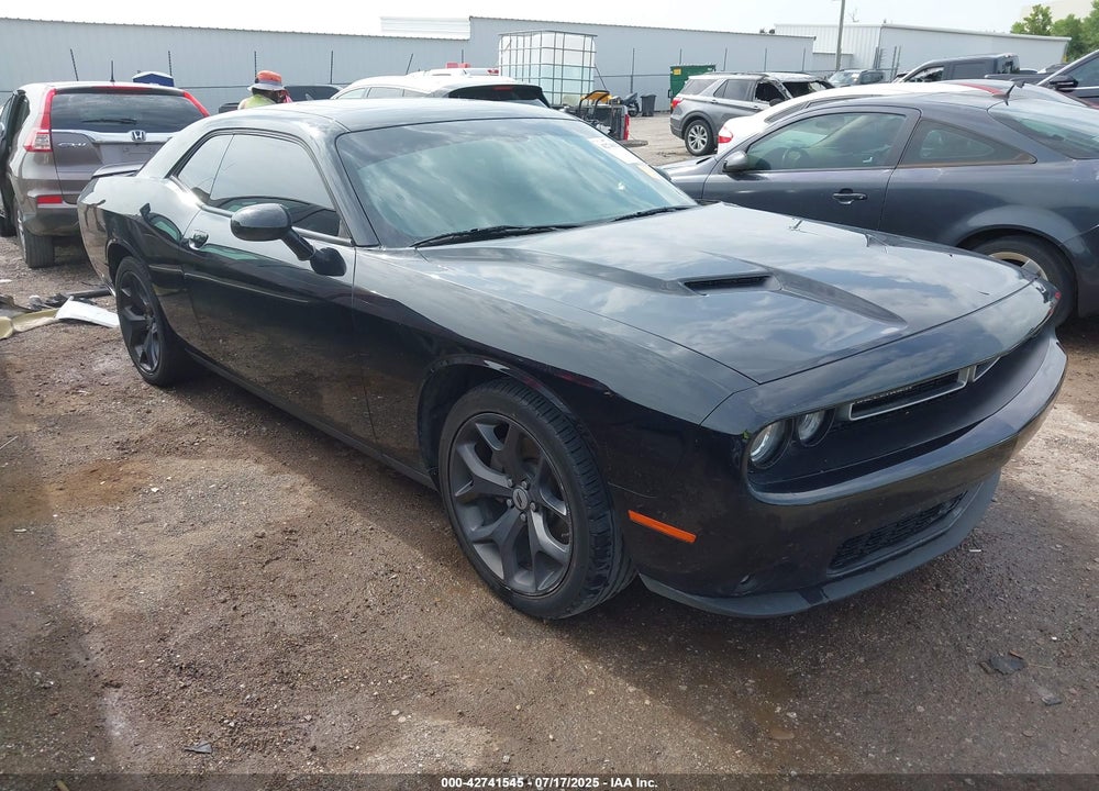 2018 DODGE CHALLENGER SXT PLUS VIN: 2C3CDZAG0JH315920