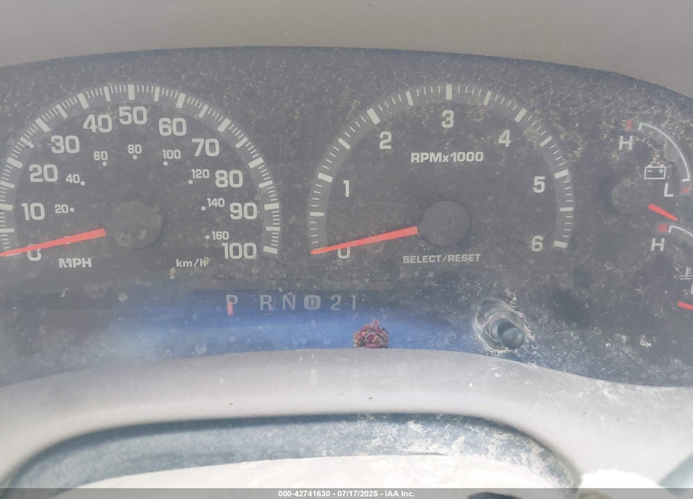 2000 FORD F-150 LARIAT/WORK SERIES/XL/XLT VIN: 2FTRX18L4YCA00725