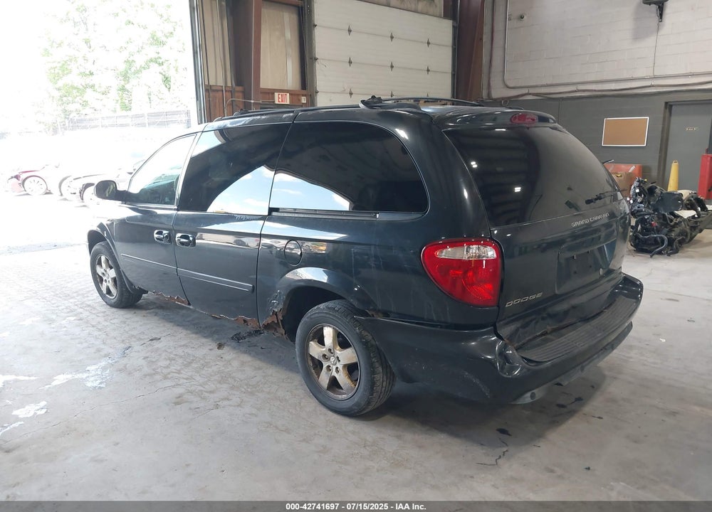 2005 DODGE GRAND CARAVAN SXT VIN: 2D8GP44L05R251914