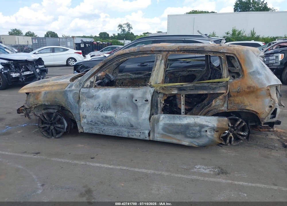 2015 VOLKSWAGEN TIGUAN VIN: WVGAV7AXXFW535672