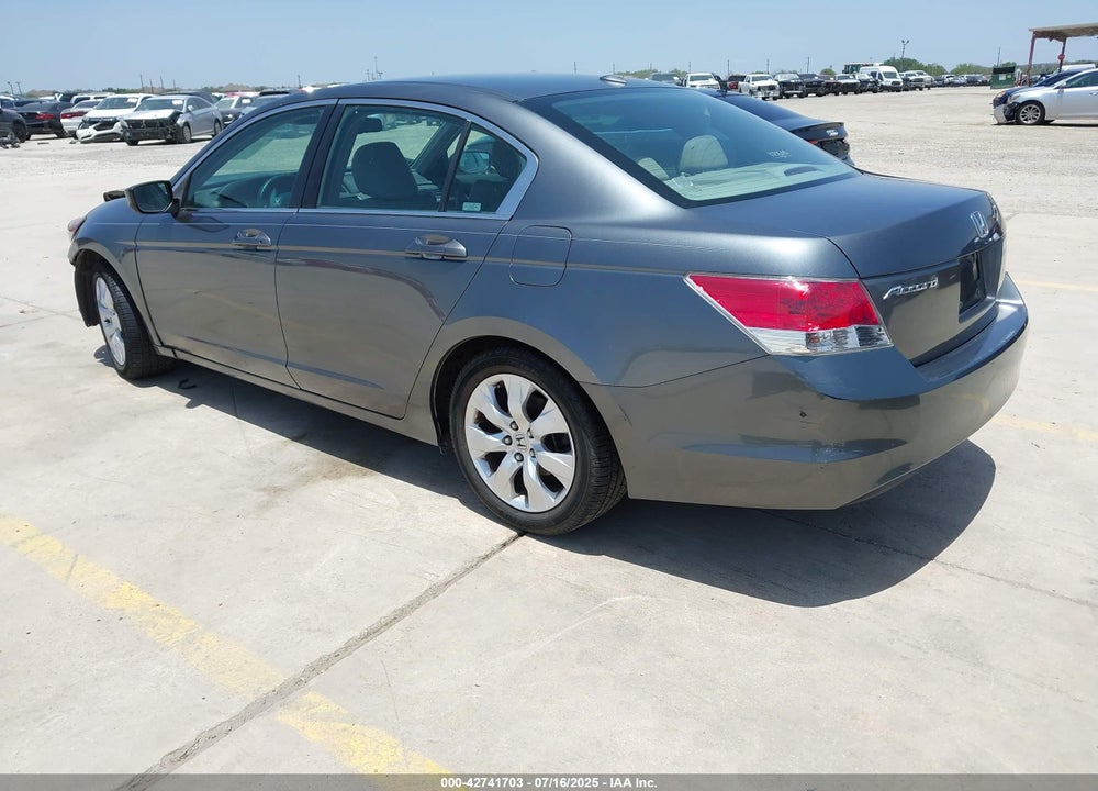 2009 HONDA ACCORD VIN: 1HGCP268X9A154161