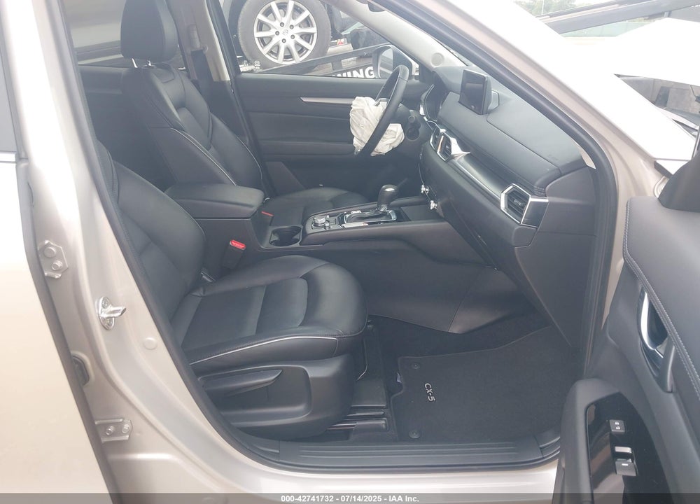 2025 MAZDA CX-5 VIN: JM3KFBBL8S0561373
