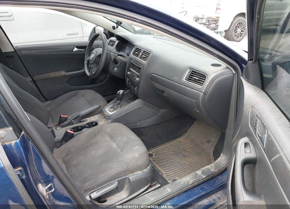 2012 VOLKSWAGEN JETTA VIN: 3VW2K7AJ9CM466446