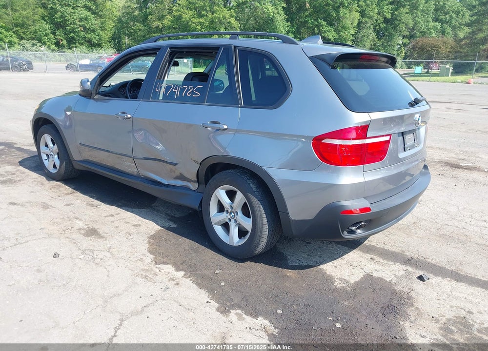 2008 BMW X5 VIN: 5UXFE435X8L026883