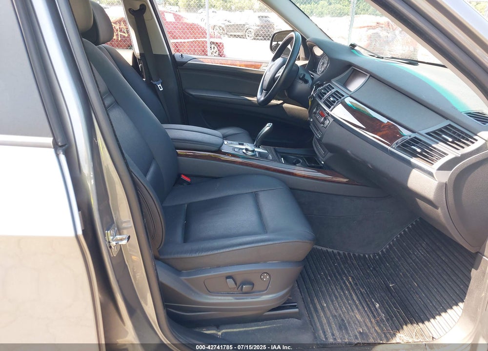 2008 BMW X5 VIN: 5UXFE435X8L026883