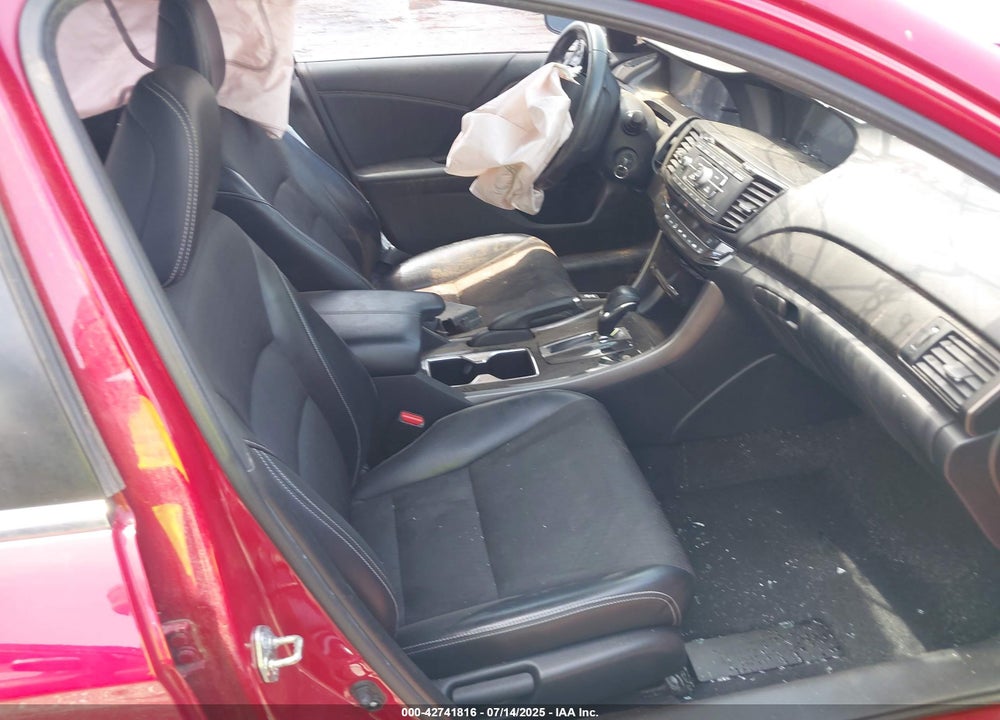 2016 HONDA ACCORD VIN: 1HGCR2F52GA148559