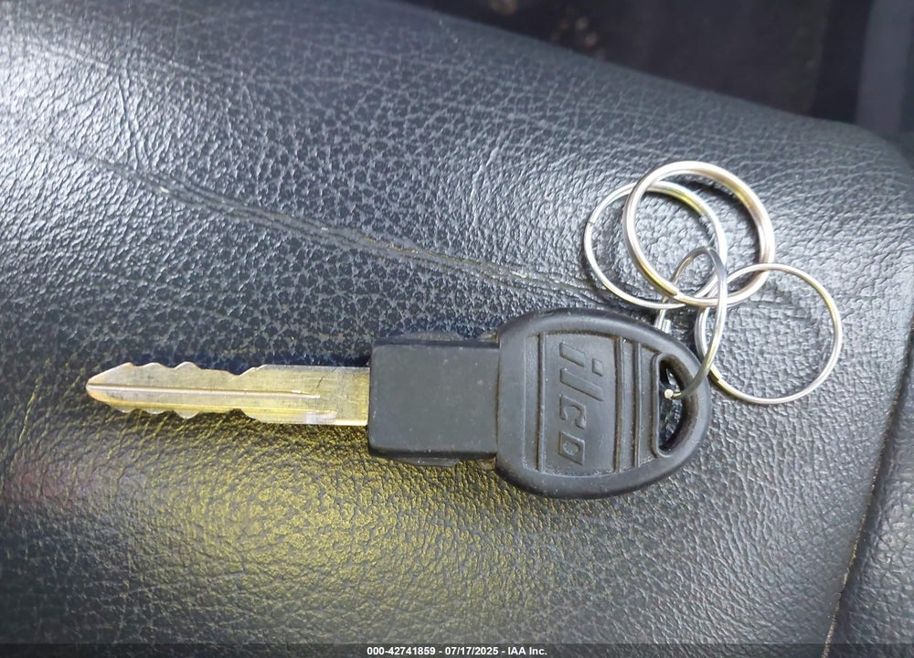 2010 DODGE JOURNEY VIN: 3D4PG9FV4AT234232