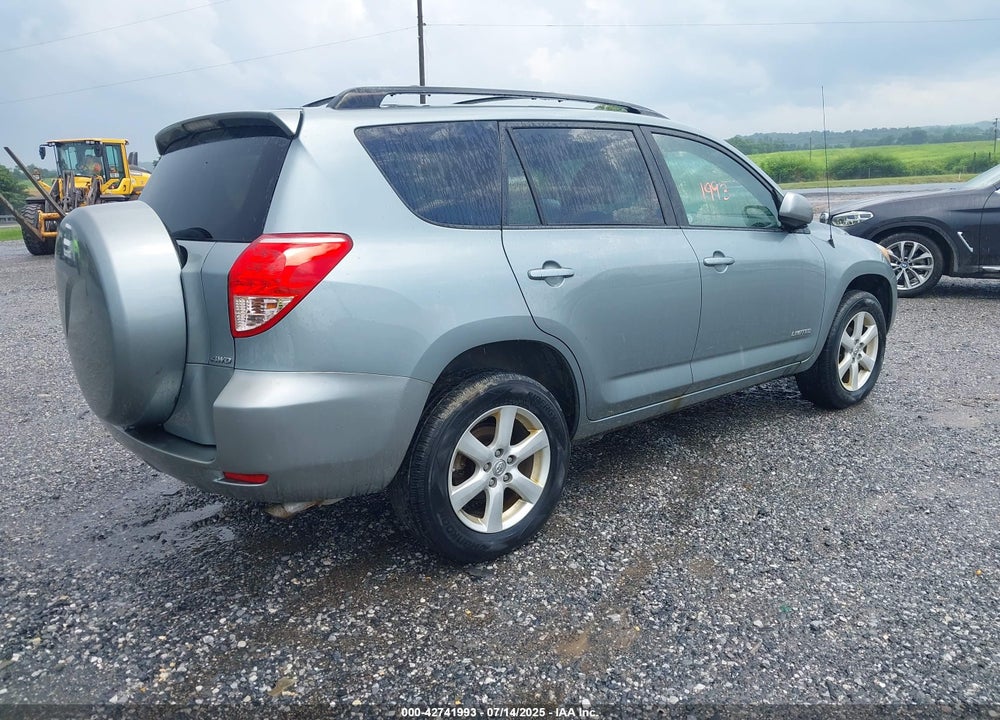 2008 TOYOTA RAV4 VIN: JTMBD31V686085900