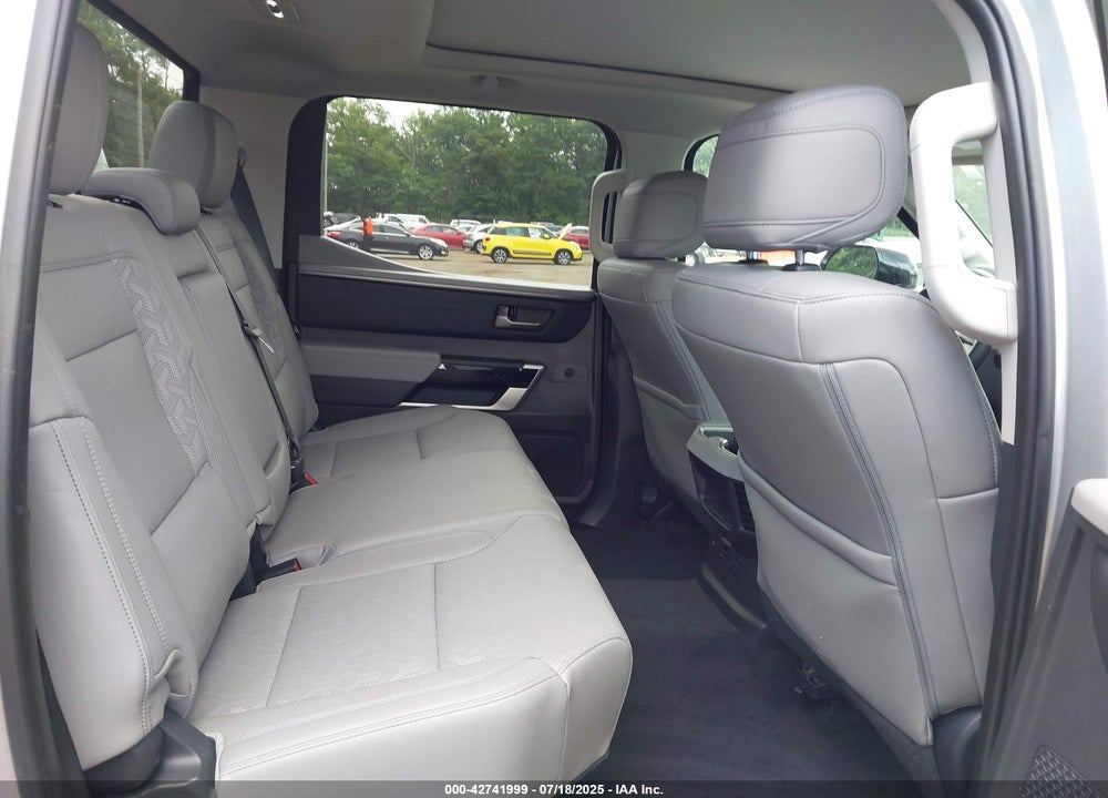 2024 TOYOTA TUNDRA VIN: 5TFWA5DB2RX228652