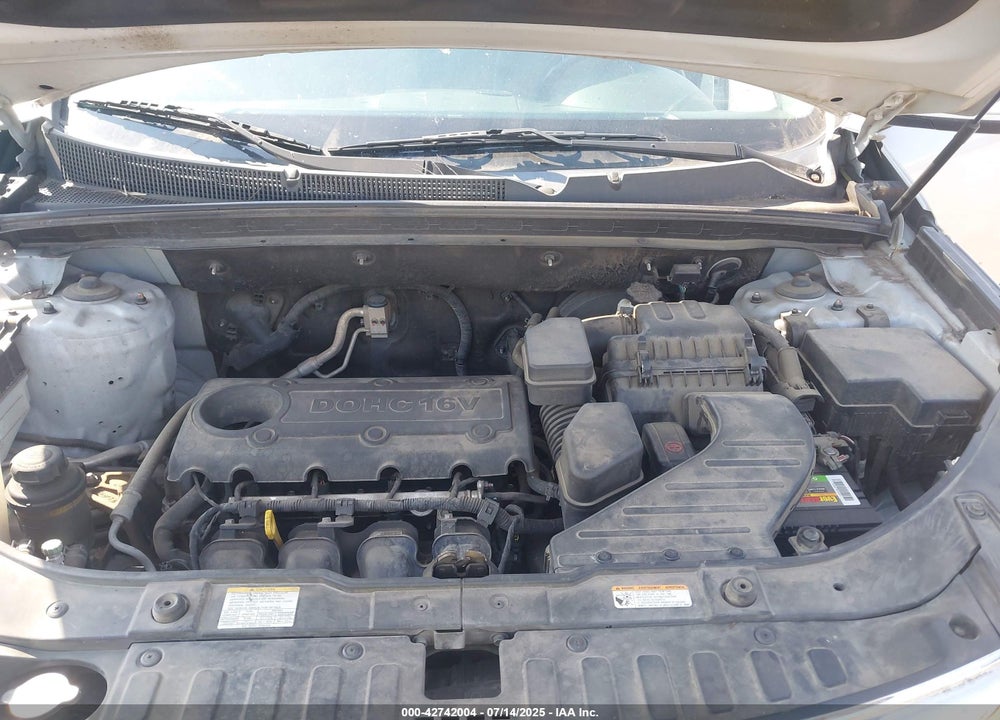 2011 KIA SORENTO VIN: 5XYKT4A13BG186256