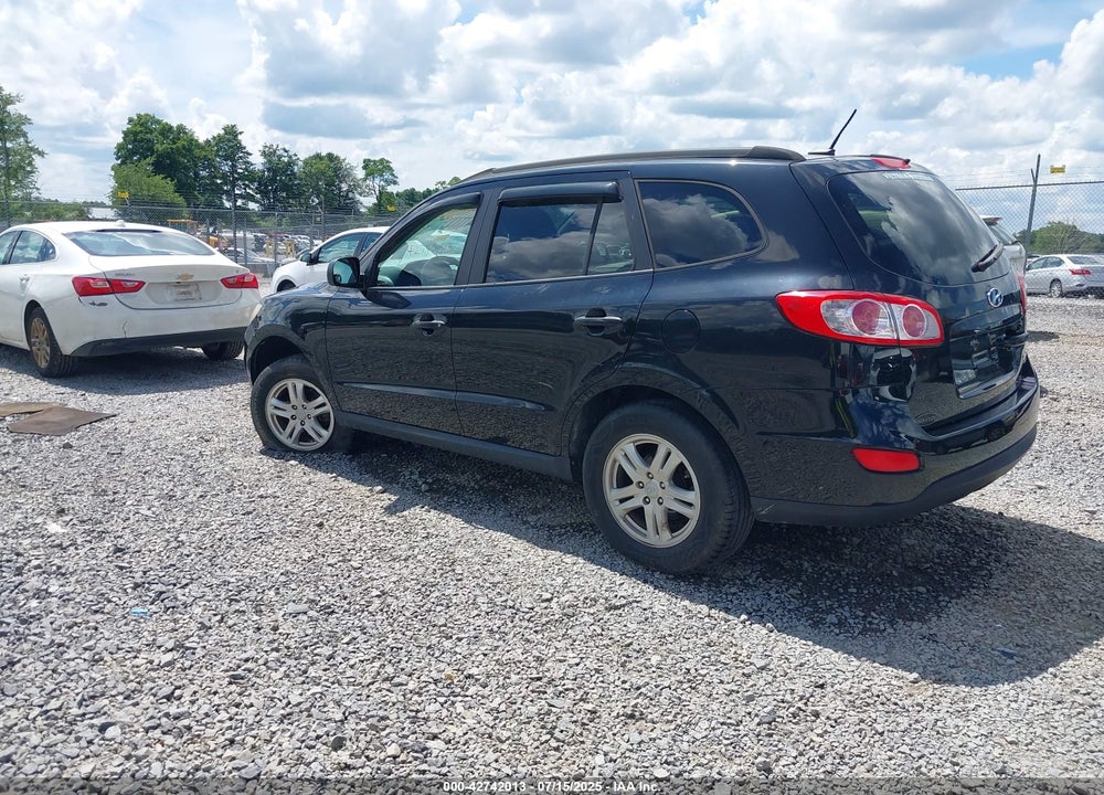 2011 HYUNDAI SANTA FE VIN: 5XYZGDAB1BG032348