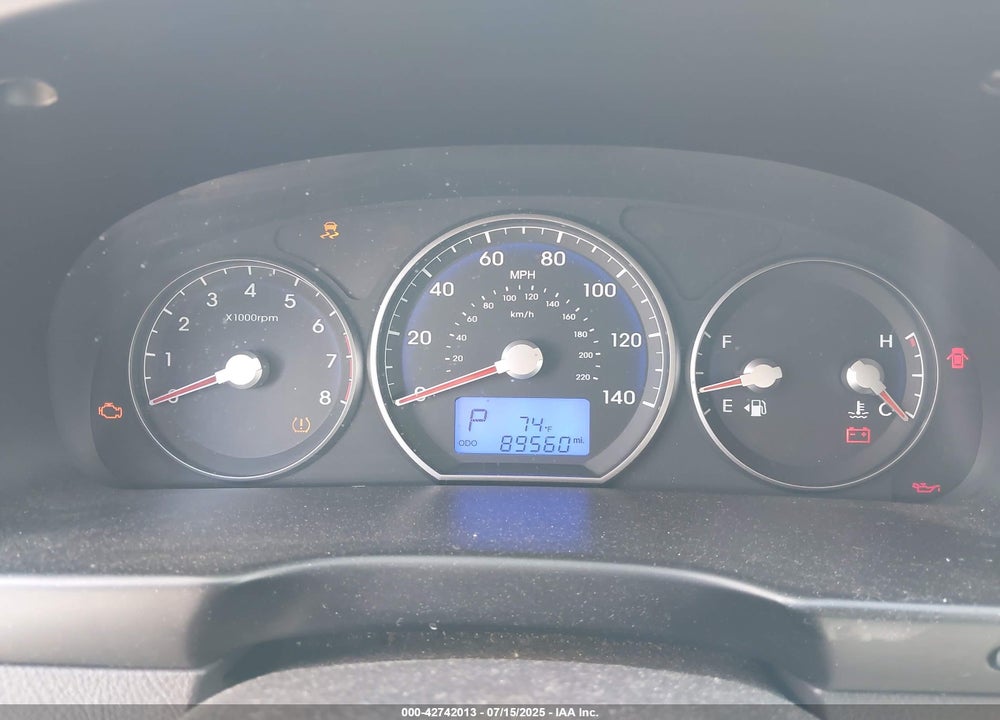 2011 HYUNDAI SANTA FE VIN: 5XYZGDAB1BG032348