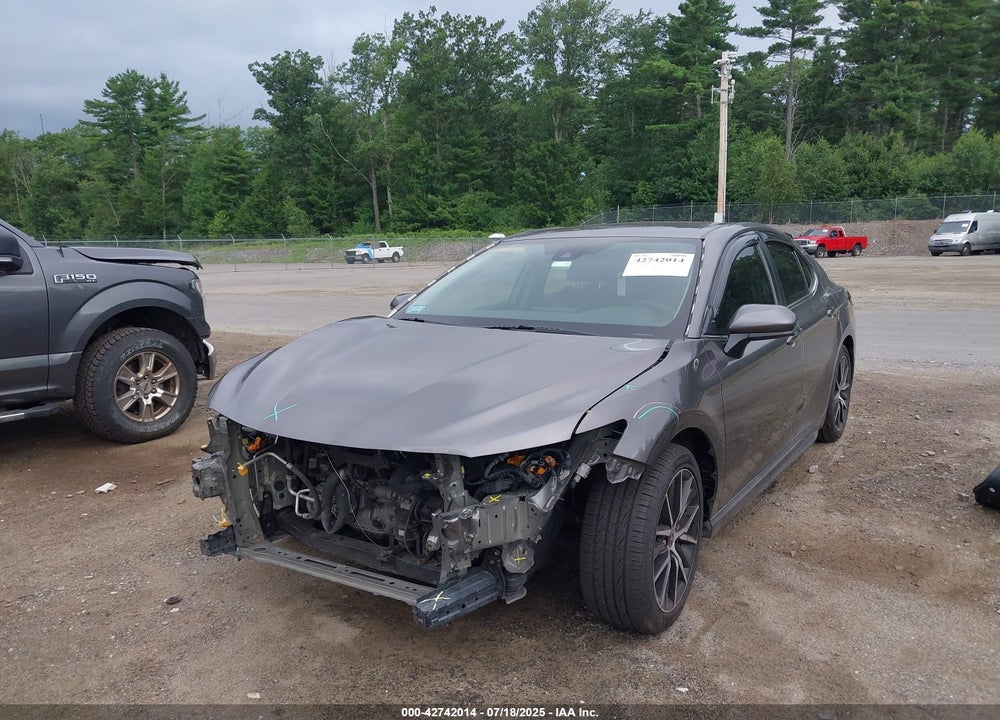 2021 TOYOTA CAMRY VIN: 4T1G11AK2MU490579