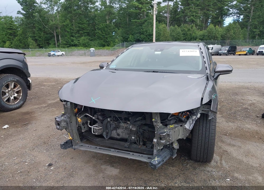 2021 TOYOTA CAMRY VIN: 4T1G11AK2MU490579