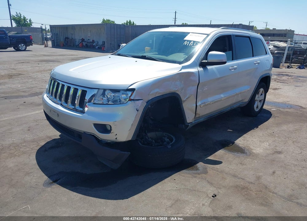 2011 JEEP GRAND CHEROKEE VIN: 1J4RS4GG9BC545881