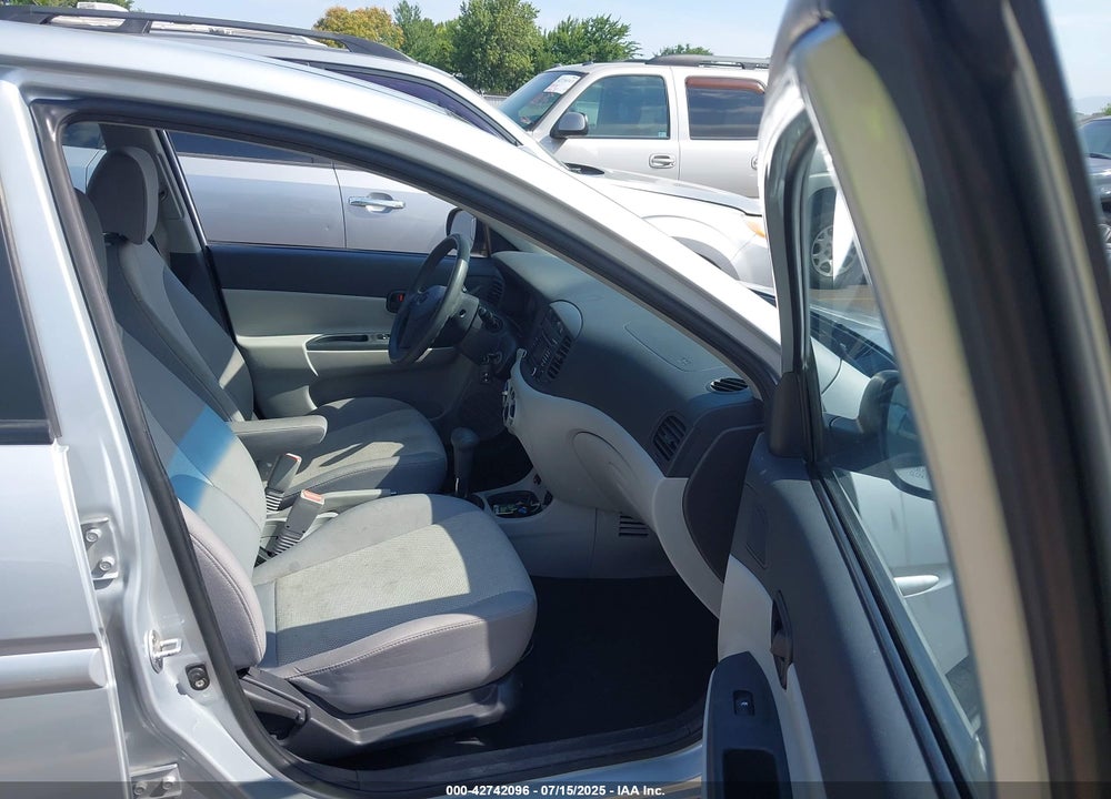2010 HYUNDAI ACCENT VIN: KMHCN4AC3AU481026