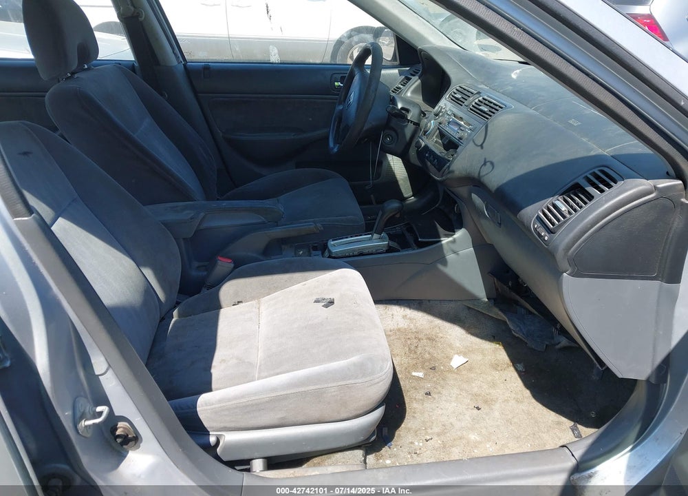2003 HONDA CIVIC LX VIN: 2HGES16503H525697
