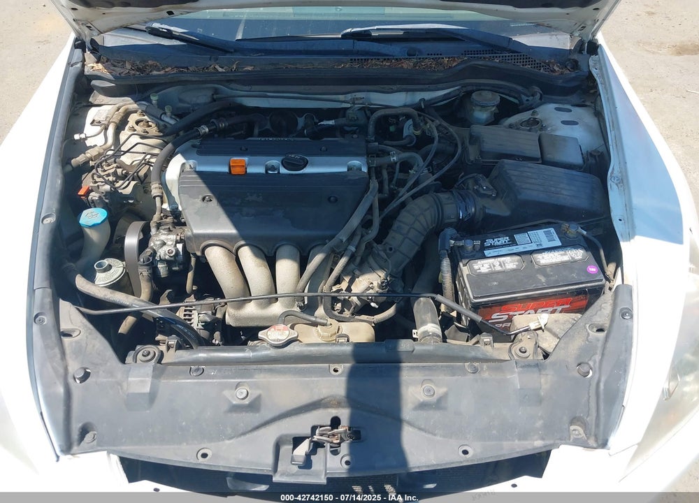 2004 HONDA ACCORD 2.4 EX VIN: JHMCM56664C031864