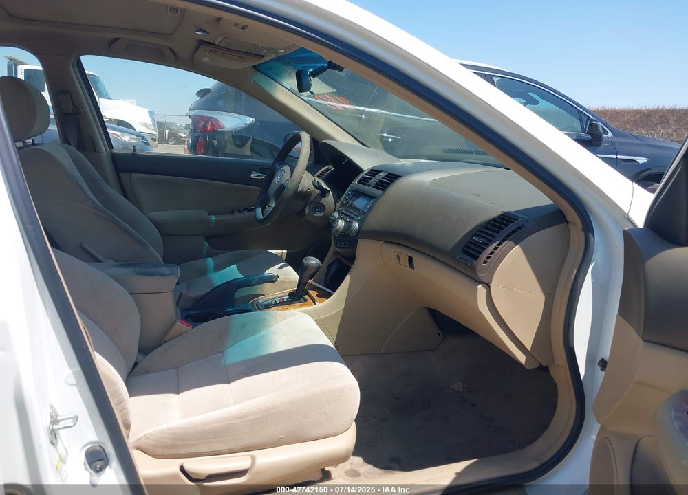 2004 HONDA ACCORD 2.4 EX VIN: JHMCM56664C031864