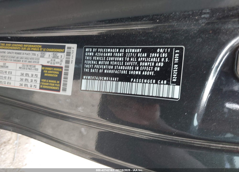 2012 VOLKSWAGEN GTI VIN: WVWEV7AJ9CW018487