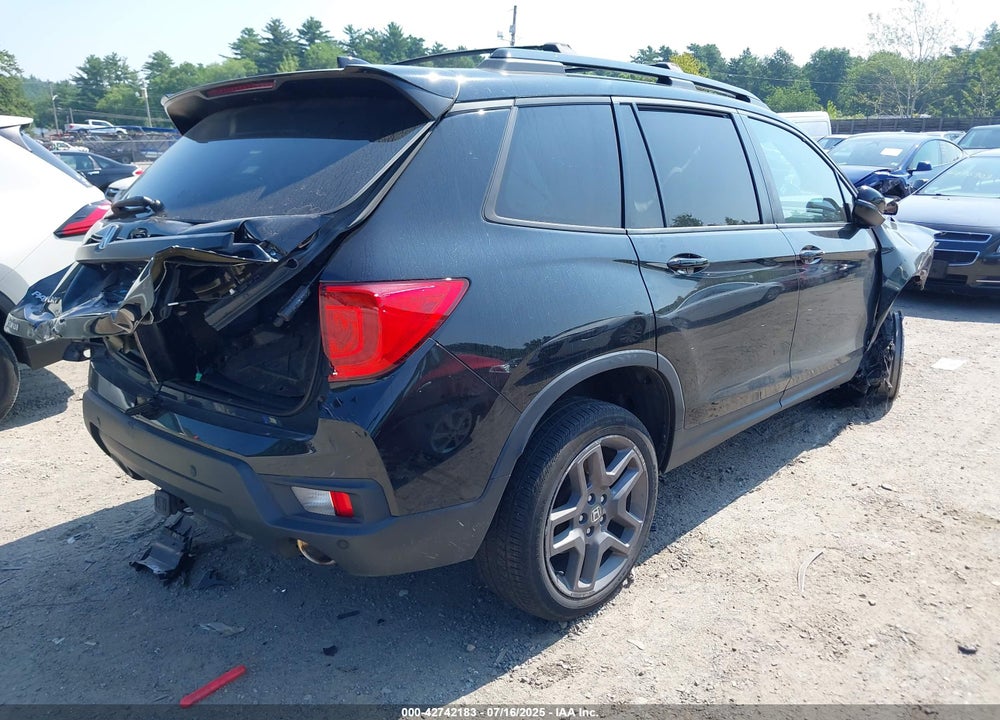 2022 HONDA PASSPORT VIN: 5FNYF8H5XNB016246